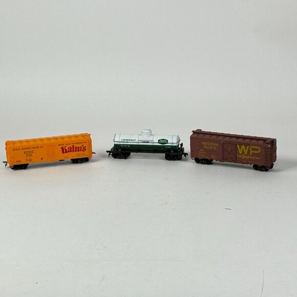 HO Scale Vintage Model Train Cars Kahn’s Refrigerator Union Carbide Tank Western - Picture 1 of 9